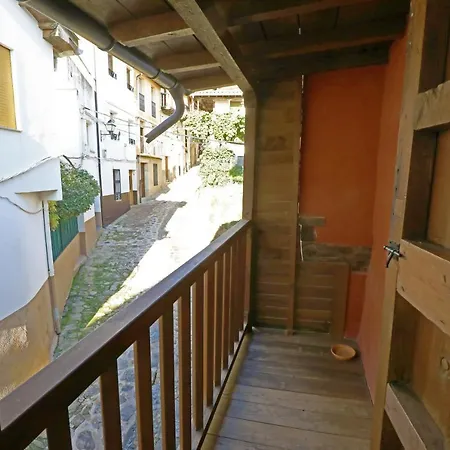 Apartamento Rurales Casa De Escudos *