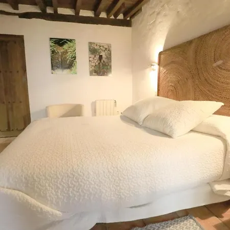 Rurales Casa De Escudos 아파트
