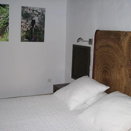 Apartment Rurales Casa De Escudos *