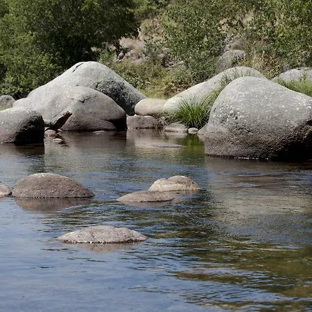 Rurales Casa De Escudos *