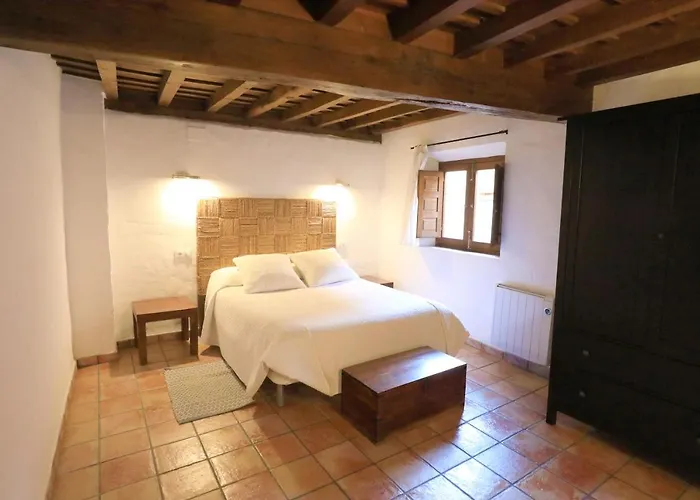 Rurales Casa De Los Escudos Apartment *